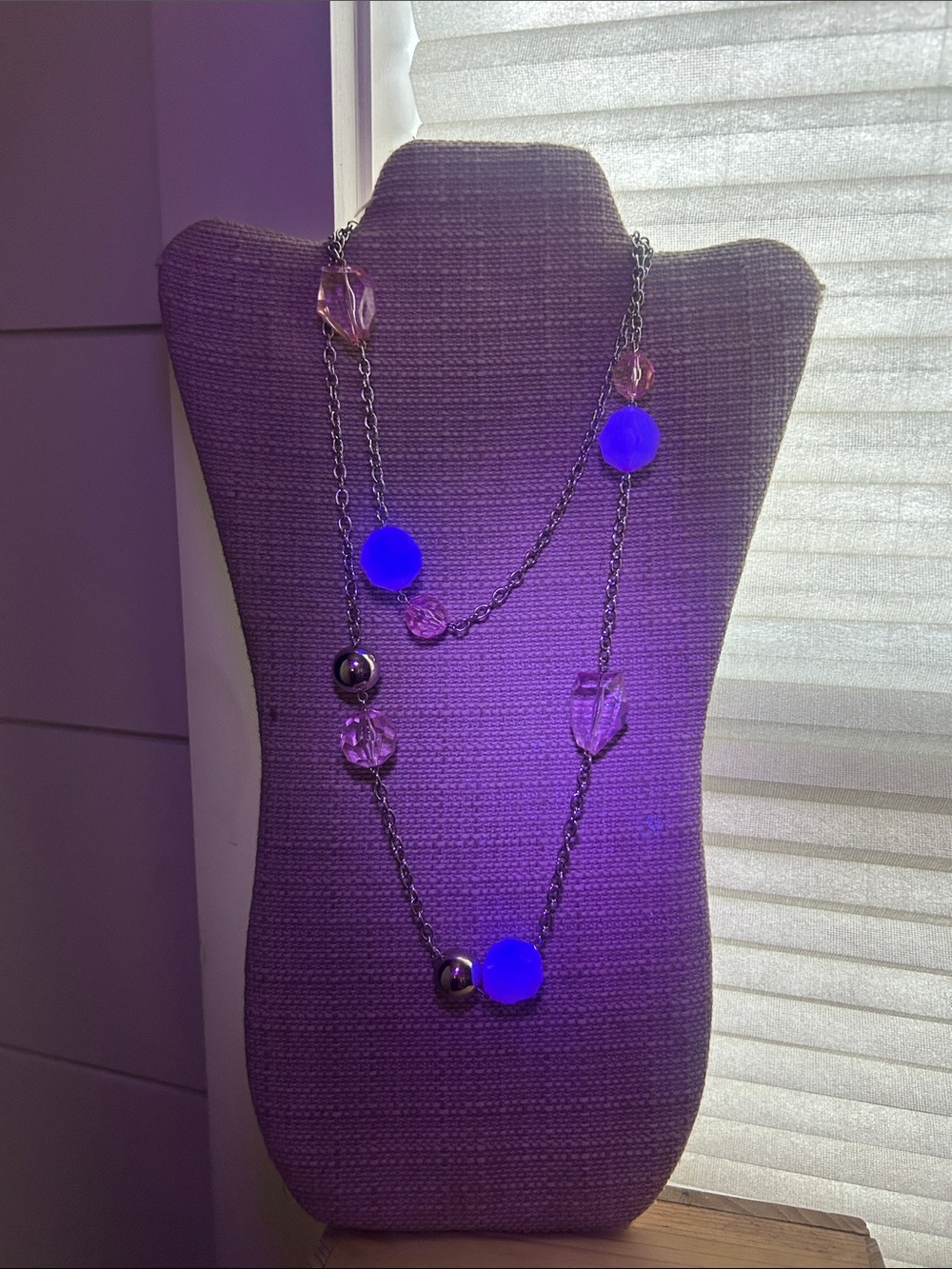 paparazzi HITTING A GLOW POINT Pink Faceted Bead Layered Necklace - Picture 8 of 8